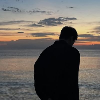 leedngwookk's profile picture. 진짜 배우 이동욱 아닙니다 𝗡𝗢𝗧 𝗥𝗘𝗔𝗟/𝗙𝗔𝗡𝗔𝗖𝗖 • 1981 || Mesmerizing audiences with his charisma on and off the screen, actor 𝐋𝐞𝐞 𝐃𝐨𝐧𝐠𝐰𝐨𝐨𝐤.