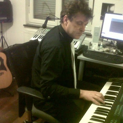 CroDcmusic's profile picture. Keyboardist/Composer/Solo performer