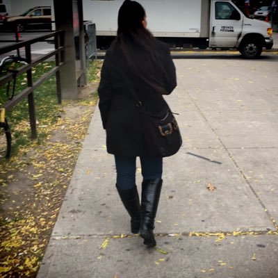 valenti_gigi's profile picture. A smile cures the wounding of a frown." — William Shakespeare😊