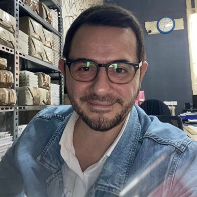 alihaydarekiz1's profile picture. 