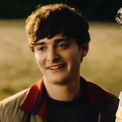 lunyracent's profile picture. ❝ i miss clouds﹒ i miss you﹒ ❞ #bylertwt #lesbiansforbyler #lumax #sttwt #jancy lumaxbylerbellyjere shenanigans