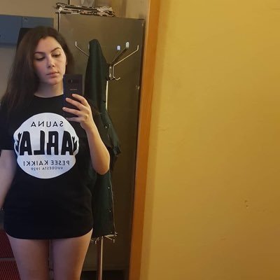 Randellamanda4's profile picture. Child of GOD✝️🧎‍♀️Born Catholic Raised Catholic Die Catholic✝️. PLEASE!🚫POLITICS 🚫CRYPTO 🚫PORN.