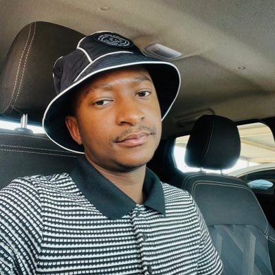 Kanyemolotsi's profile picture. probably don’t know me…