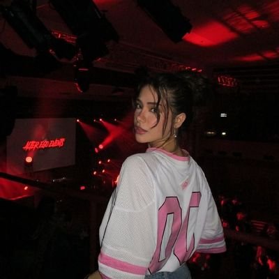 xelvis_baiku's profile picture. 