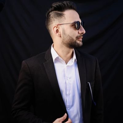 RabindraRST's profile picture. #Doctor
#EyeSurgeon
#Unitedfansince1999
#GGMU