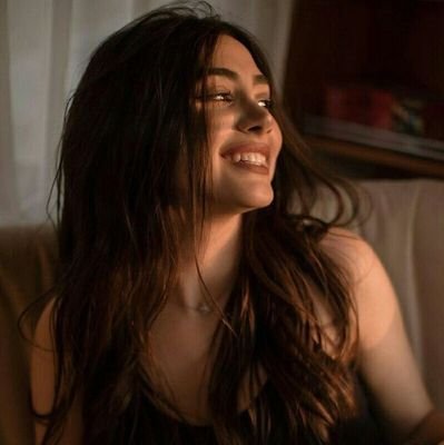 Aykdn1220's profile picture. ك