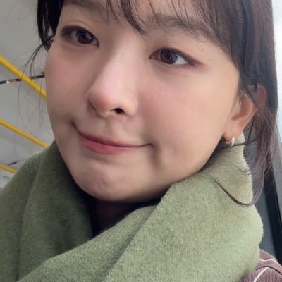 y_sggif's profile picture. 