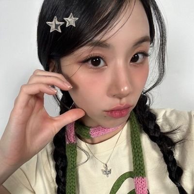 reeseluvi's profile picture. 