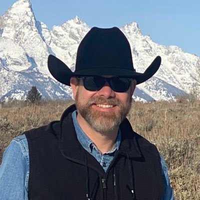 DrAndyReddock's profile picture. Proud Sinton ISD Superintendent.🏴‍☠️ Relentless Supporter of Public Ed. Aspiring Leadership Jedi. Foodie.🌵Ŧ Tweets/opinions are my own. #AlwaysLearnNeverQuit