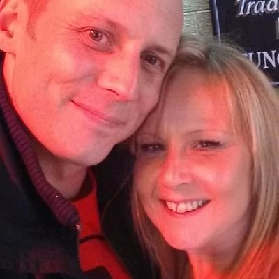 TechnoBabygirl's profile picture. Proud Grandma  and cat mum , I love cooking and everything flowers
Liverpool fan❤
Techno 🔊 
#CBD 💚💚💚

Trying to be Organic and green as much as poss.