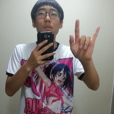 castorussy101's profile picture. Somehow I'm making my digital footprint worse than it actually is