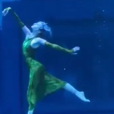 WFunkenflug's profile picture. #NoAFD #NoRacism #wirsindmehr #wirsindAntifa  Das Leben ist schön 😊