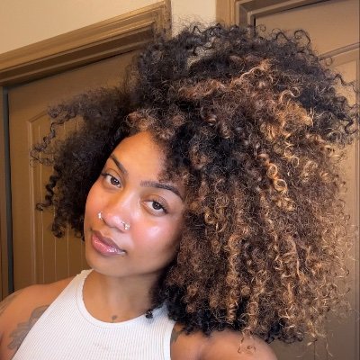 BevTheYapper's profile picture. I Yap Then I Nap | Dallas Girlie in Houston | Tubi Movies Expert lol  👍🏾