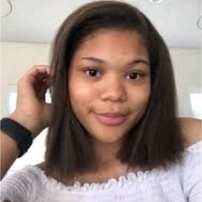 DereckL7739's profile picture. 