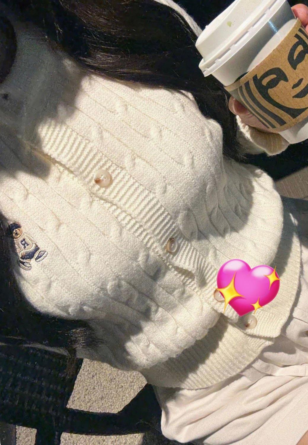 paulad9x3j98696's profile picture. まだまだ勉強中の新米パーソナルトレーナー🏃‍♀️ 若さと笑顔でサポートします🌸