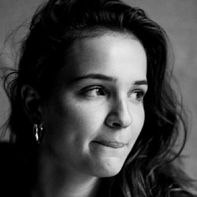 avinash2120's profile picture. K-DRAMAS ADDICT 🍀 | #Varanasi 🔱