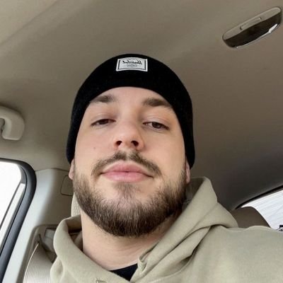 Ethan164622's profile picture. 