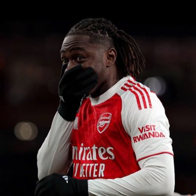 _jvs12's profile picture. 💍 @VascodaGama💢 @realmadrid👑 @Lakers🟣