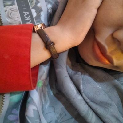 Anggrainibieb's profile picture. everything has its own timing 
don't be worried

@yulihafina