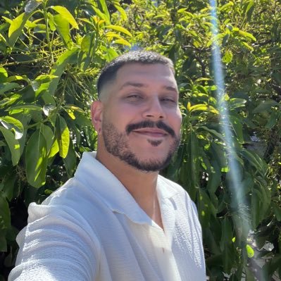 matschein's profile picture. gaúcho romântico gremista e salva vidas civil