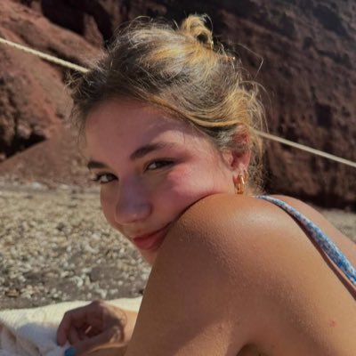 evanbckely's profile picture. 