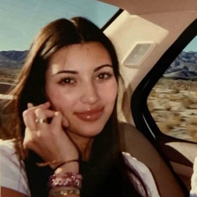 yastudy0's profile picture. 20+