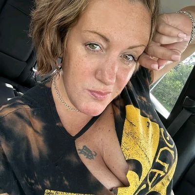 EZTRUCKshi55413's profile picture. 