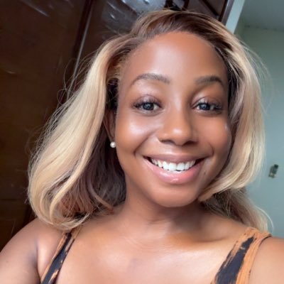 naileannan's profile picture. Made of honey, waves and spicy pepper when necessary - Creative Director of @naile_gh