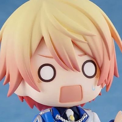 Shuren_nnn's profile picture. 여러가지