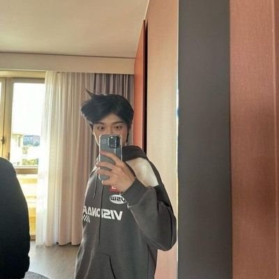 sonderzz712's profile picture. 