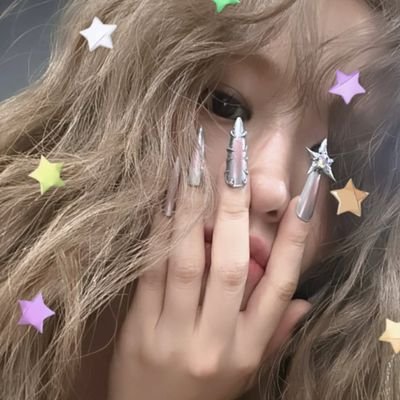 ahndaengbeetle_'s profile picture. random sh*ts ahead. strawberry yujin ftw🍓