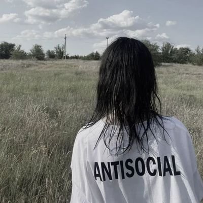 EsReign59544's profile picture. live, laugh, love bini.