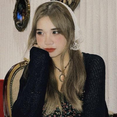 miffycations's profile picture. (unlabeled) — he wuthered on my waves.