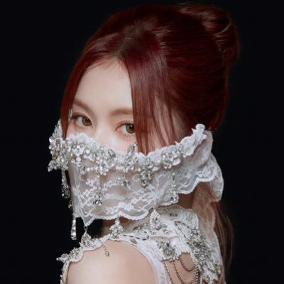 sanadorabel's profile picture. 