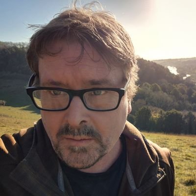 thorneh's profile picture. Historic site photographer, podcaster, wild camping YouTuber, Heathrow's IT Operations Manager. Scared of fish