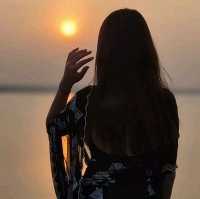 madhumita4751's profile picture. X _ Content Creator !! Follow Back 🔙 💯 !! 🙏 जय माँ तारा 🙏 जय माँ बोरो माँ 🌸🪷 !!
Sanatan Dharma Believer !! Hindu Grill !!