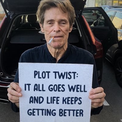 mindonmonknee's profile picture. 