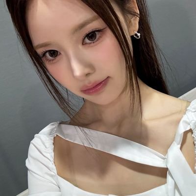bangjeeminizna_'s profile picture. Conta de fã para #BANGJEEMIN a CENTER do grupo #izna | iznaya 💗 | Jeemin utt bias | ZEROBASEONE 🩵 • ZEROSE 💙 | ALD1 ❤️ ALLYZ ♥ | aespa 🩵💜 MY ❤