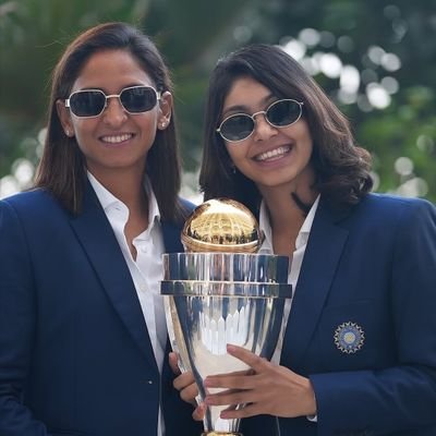 Mustafa44847055's profile picture. IPL 🏏 , King SRK & HRX Sir Biggest fan  ⚡⚡