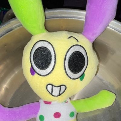 ballettheatrics's profile picture. 17 y/o 🎈 it/hy/nym 🎈 @sarielrocks🤍 🎈 more stuff in my strawpage 🎈 🩰🎭 THE GREAT PURGE 🩰🎭