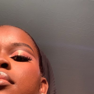 rahmahszn's profile picture. Mass communicator|| Social Media Manager ||A Content Creator|| Face Model✨🤎|| Muslimah✨and dropping my thoughts.