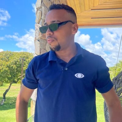 eudanzinho's profile picture. Abram alas para o Rei do Twitter! 👑🔟 falecomdanzinho@gmail.com 📧