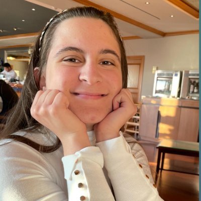 pelwrites16's profile picture. ✒️YA Sci-fi & Fantasy Author
🌟A SONG OF SPARROWS AND STARLIGHT coming 8.12.25
⚖️Law Student