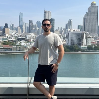 peyman_bhm's profile picture. ‏‏‏‏برنامه نويس و طراح سايت | با لينوكس و سرور سركله ميزنم | پينك فلويد بازم | ديويد گيلمور رو دوس دارم | هر روز ساعت ١٩ تو باشگاه ميتوني پيدام كني |