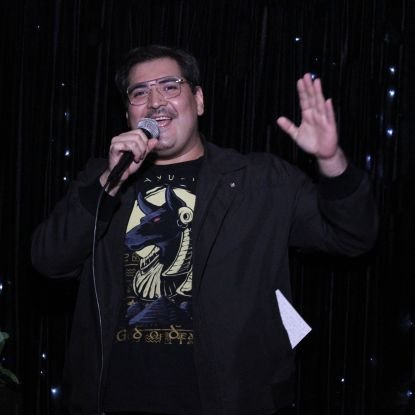 GurthrogSolrac's profile picture. Screenwriter and teacher. I love martial arts, Action, Volleyball, cooking, and science. El Nahual's number one fan.  私は脚本家の王になります. He/him.