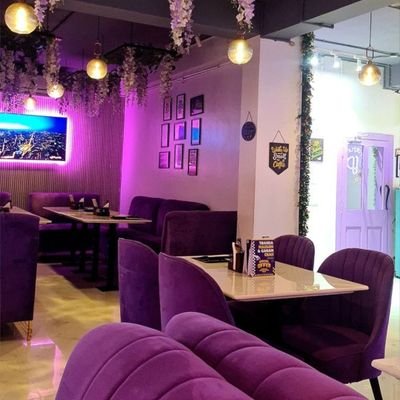 LHenessis's profile picture. This is  your  Homework Assistant.  Available 24/7
 💗❤️ university
Ig
Henessis_the_writer