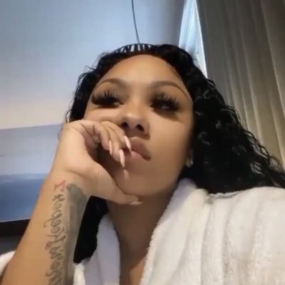 baehelpklani's profile picture. 