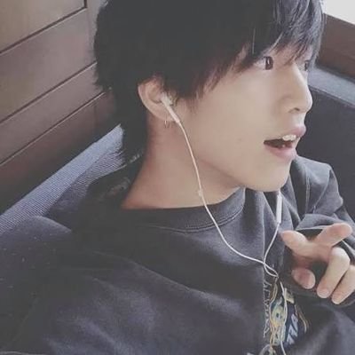 arafato_1612's profile picture. ソフトウェアエンジニア💻 | AIに情熱を持つ | 東京在住 | 趣味: 読書 & ハイキング