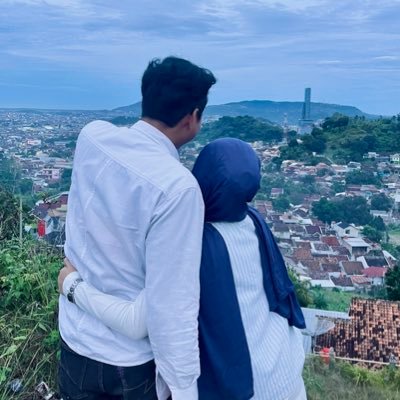 ardzela's profile picture. Rin-Rout+Rgen=Racc