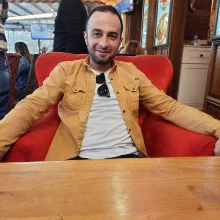 yorukefe_35's profile picture. değer yatırımcısı #fon #bist50  #kripto  ödemişli yalnız efe
🏹💛♥️